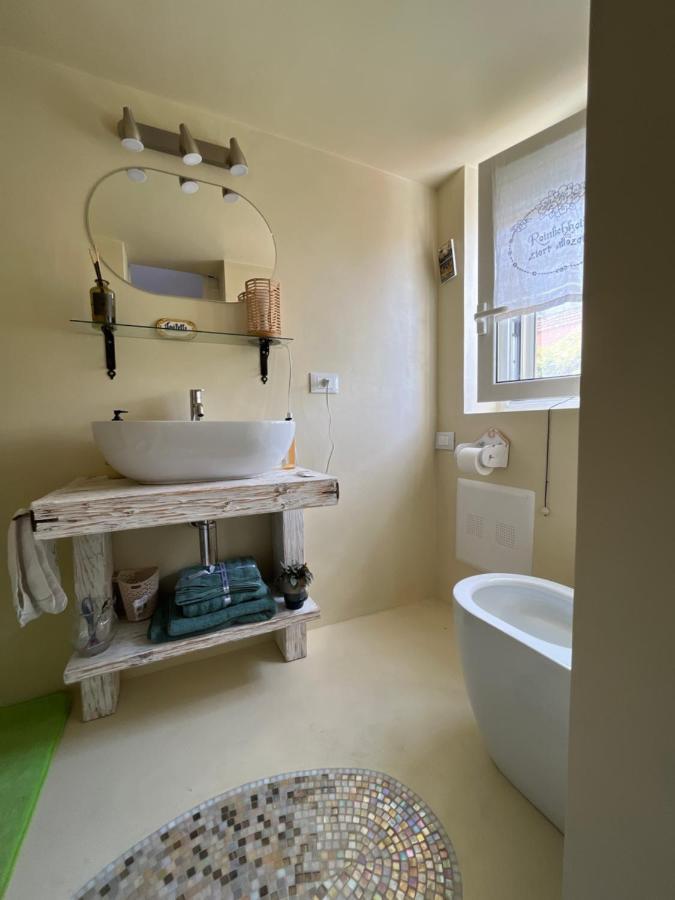 A Casa Del Console Apartment มอนเดลโล ภายนอก รูปภาพ