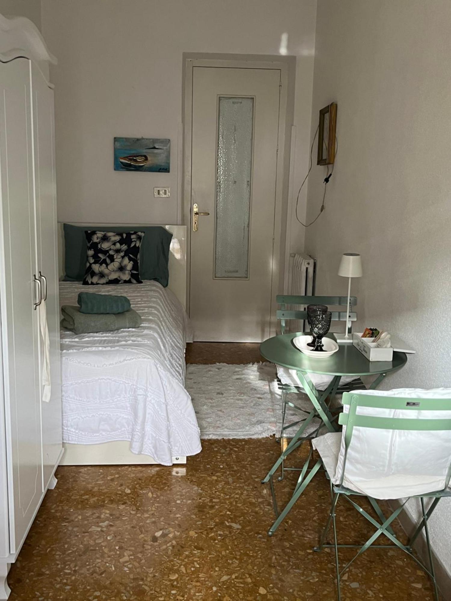 A Casa Del Console Apartment มอนเดลโล ภายนอก รูปภาพ